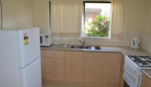 Deluxe Two-Bedroom Cottage