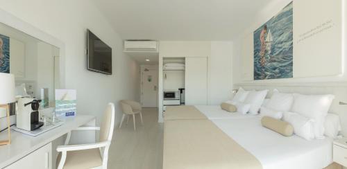 Standard Double Room (2 Adults)