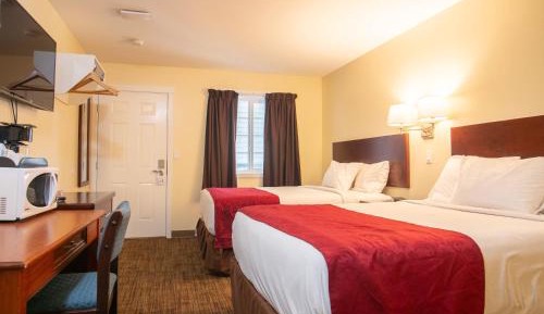 Queen Room with Two Queen Beds