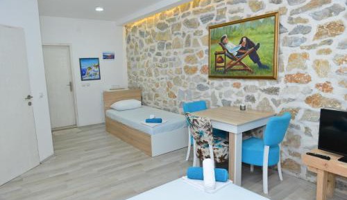 Triple Room with Bathroom