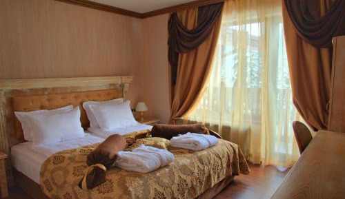 Two-Bedroom Suite Section Elena (child up to 5.99 years is for free)