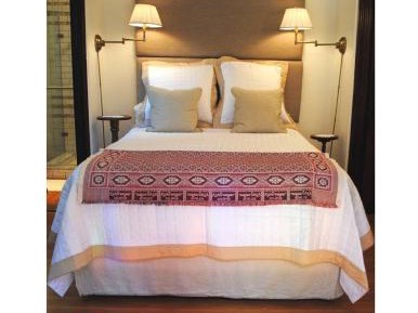 Queen Room with Spa Bath