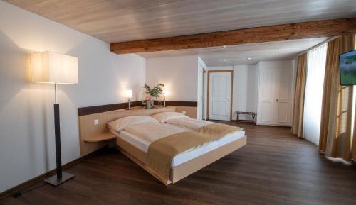 Large Double Room