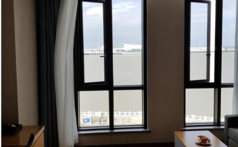 Deluxe Twin Room with Sea View