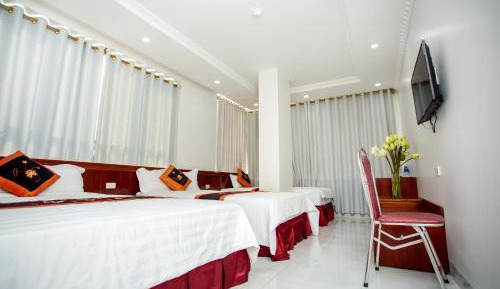 Superior Family Room
