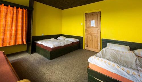 Quadruple Room with Shared Bathroom
