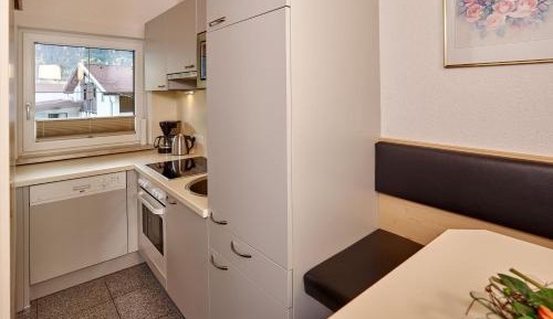 One-Bedroom Apartment with Balcony