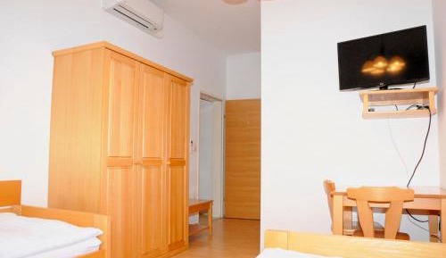 Double or Twin Room with Bathroom