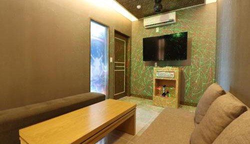Premier Twin Room