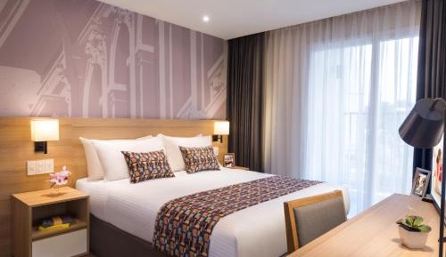 One-Bedroom Deluxe