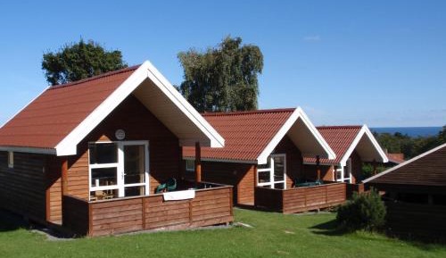 Cottage (6 Adults)