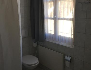 Twin Room with Balcony (mountain view)