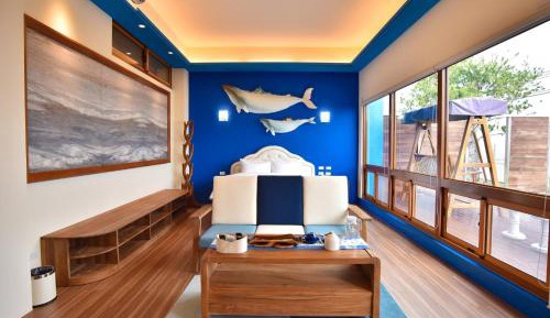 King Room with Mountain View