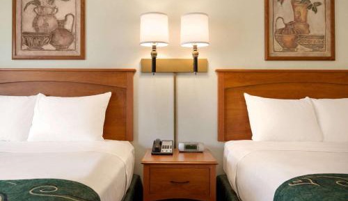 Queen Room with Two Queen Beds - Non-Smoking