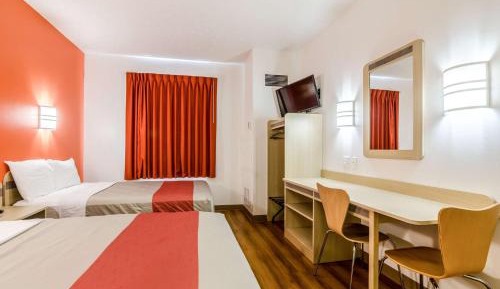 Deluxe Quadruple Room - Non-Smoking