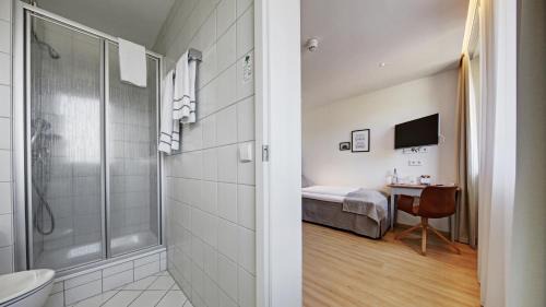 Single Room Basic