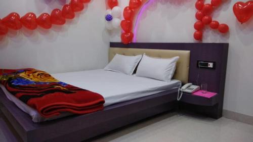 Deluxe King Suite