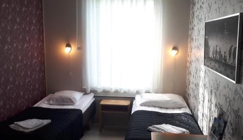 Twin Room with Shared Bathroom