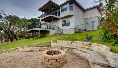 Four bedroom holiday home 