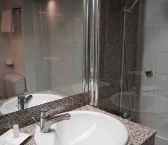 Single Room with Shower