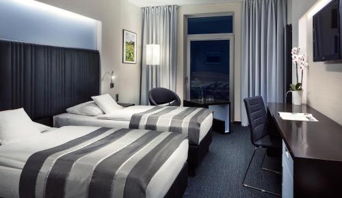 Special Offer - Standard Double Room with New Year's Eve Package 