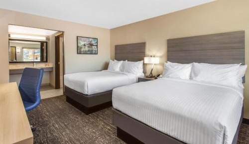 Double Room with Two Double Beds and Mobility/Hearing Impaired Access - Non-Smoking