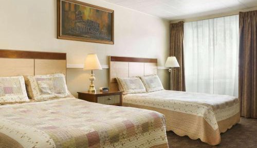 Double Room with Two Double Beds - Smoking