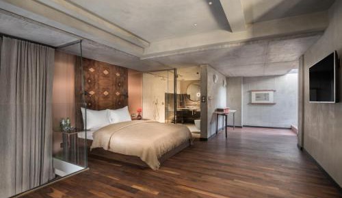 Penthouse Apartment