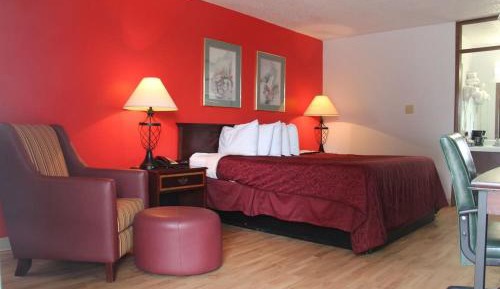 Deluxe King Room