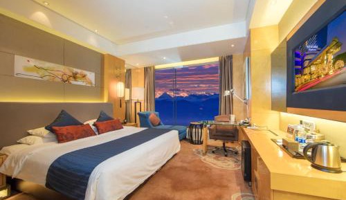 Deluxe King Room