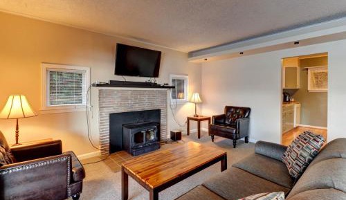 Two Bedroom Holiday Home