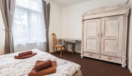 One-Bedroom Standard Apartment