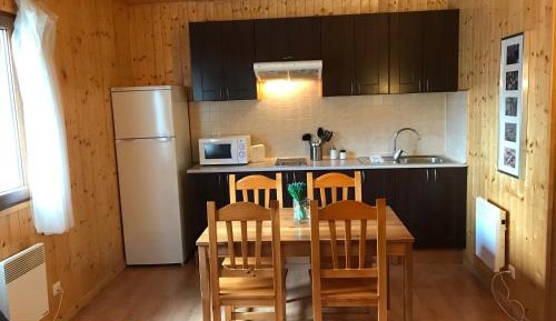 Bungalow (4 Adults)