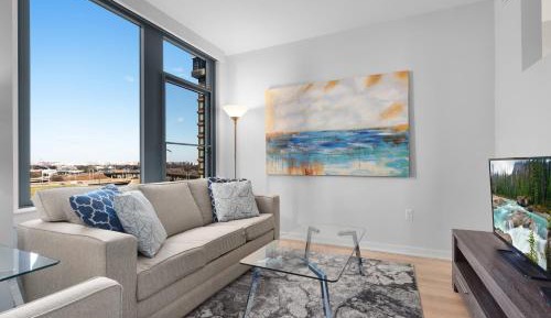 Junior One-Bedroom Apartment