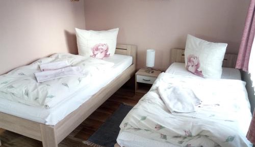 Small Twin Room