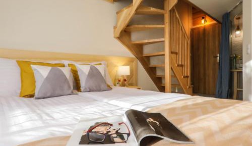 Duplex Quadruple Room