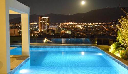 Deluxe Apartment with Private Pool