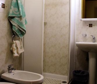 Deluxe Double Room (2 Adults + 1 Child)