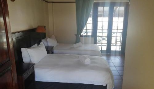 Twin Suite