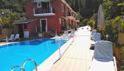 One Bedroom Apartment-Split Level