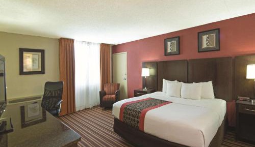 2 Double Beds, Mobility Access, Room Non-Smoking