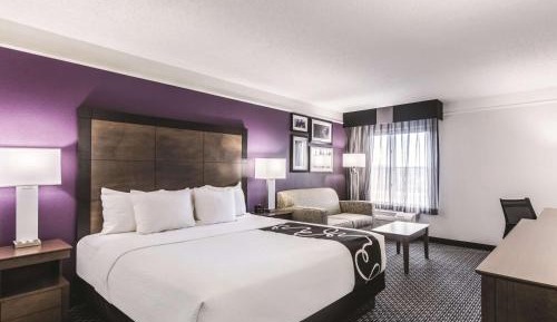 Executive King Room