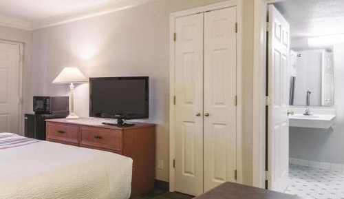 King Room - Disability Access