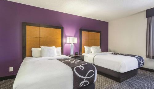 Deluxe Double Room with Two Double Beds