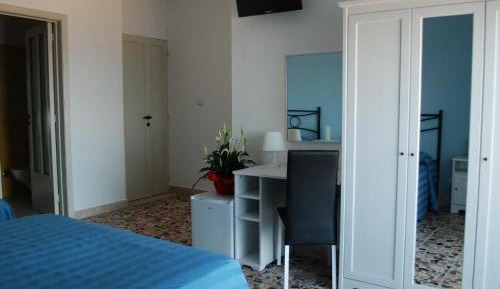 Triple Room with Mountain View