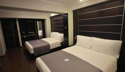Standard Queen Room with Two Queen Beds