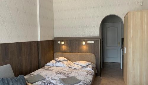 Queen Room with Balcony