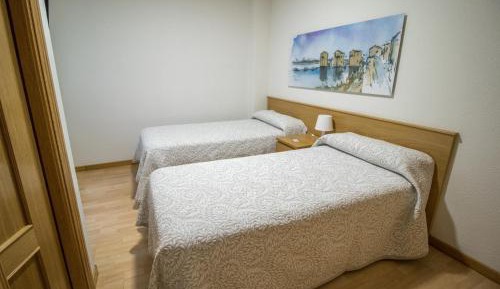 Twin Room with Bathroom