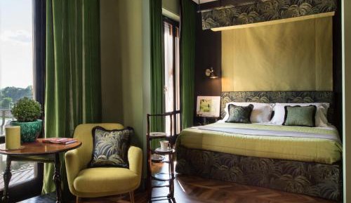 Junior Suite with Balcony