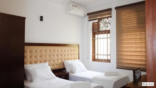 Twin Room with Balcony